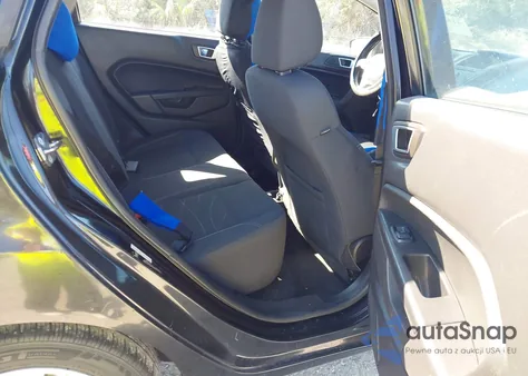 2014 Ford Fiesta Se z USA, uszkodzony, nr VIN 3FADP4EJ8EM111413